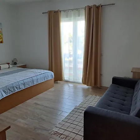 Appartamento Marella Skradin